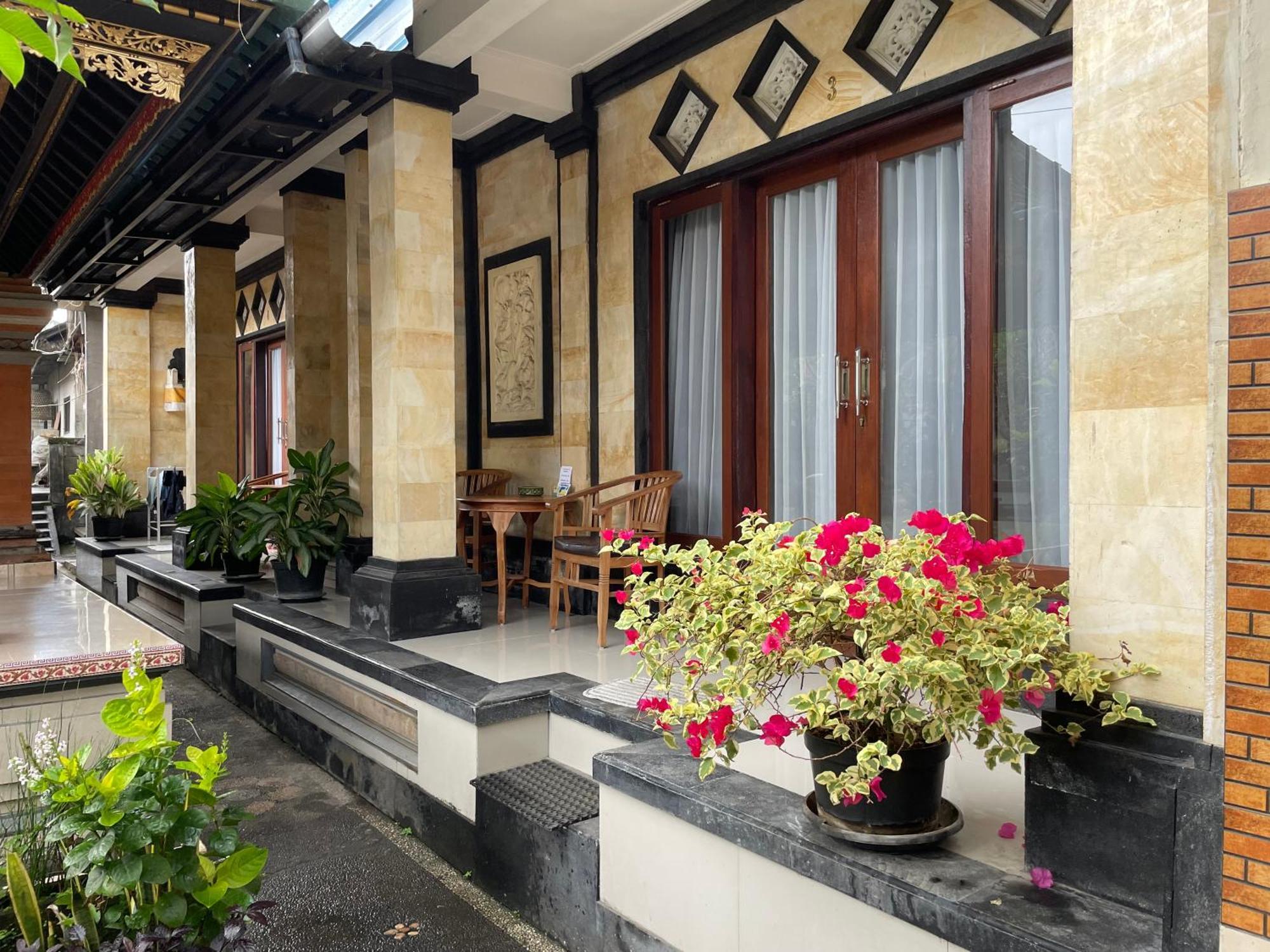 Ubud Tri Upasedana House 2 Теґалаланґ Екстер'єр фото